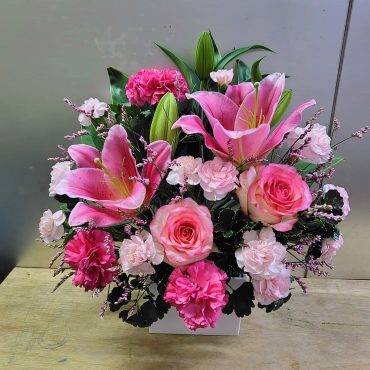 ピンク系アレンジメント|「花アラキ」　（京都府舞鶴市の花屋）のブログ